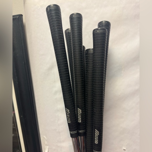 Mizuno T-Zoid MX-15 Iron set 3-9 great condition - Picture 4 of 5